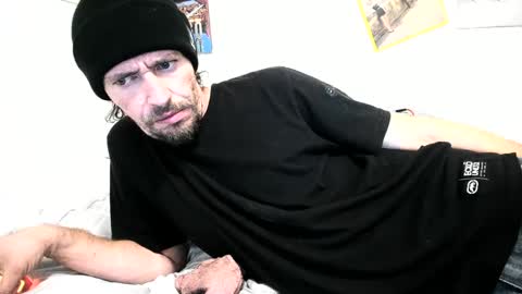 Snapshot of cloudyystarr666 chatting on 10/04/25, 08:45 cloudyystarr666 online show from 10/04/25, 08:45