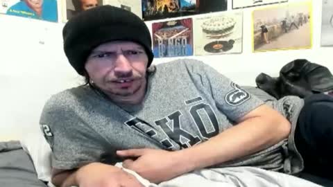 Snapshot of cloudyystarr666 chatting on 11/08/25, 10:26 cloudyystarr666 online show from 11/08/25, 10:26