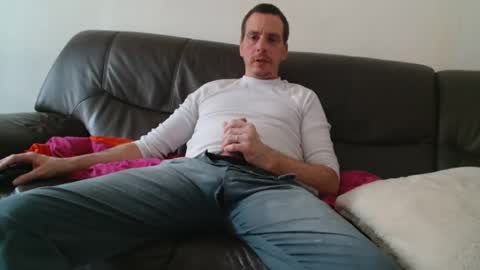 clouplefun online show from 10/27/25, 08:07