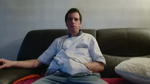 Snapshot of clouplefun chatting on 12/18/25, 07:36 clouplefun online show from 12/18/25, 07:36