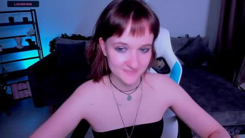  Clover  follow me  online show from 12/28/24, 06:29
