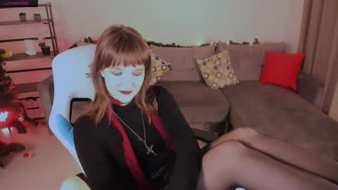  Clover  follow me  online show from 01/12/25, 02:52