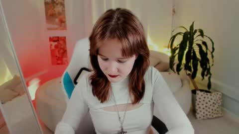  Clover  follow me  online show from 02/23/25, 02:04