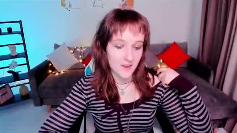  Clover  follow me  online show from 03/09/25, 05:39