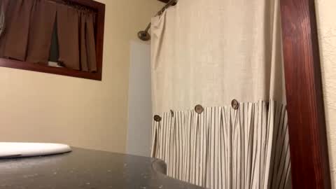 cloverboy1988 online show from 09/19/25, 10:49