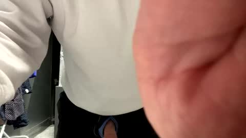 clovershit1 online show from 10/27/25, 04:55