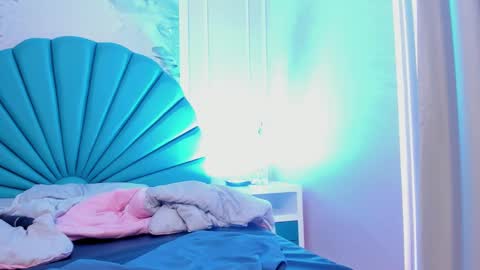 Eilyn online show from 01/25/25, 02:58