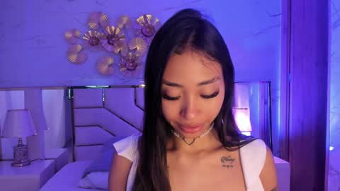 Snapshot of cloy_baby chatting on 06/06/26, 10:53 Eilyn online show from 06/06/26, 10:53