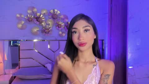 Snapshot of cloy_baby chatting on 06/09/26, 11:22 Eilyn online show from 06/09/26, 11:22