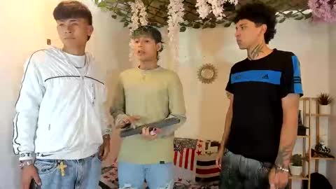 club_latinboys online show from 11/16/25, 02:22