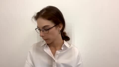 Anya online show from 06/07/26, 06:33
