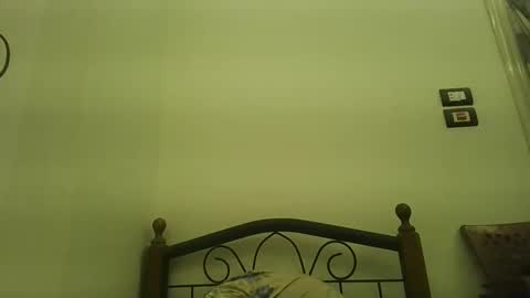 Snapshot of cm6punk6 chatting on 10/25/25, 10:04 cm6punk6 online show from 10/25/25, 10:04