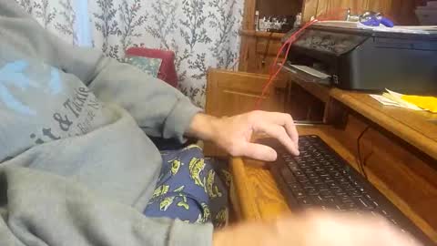 Snapshot of coach_d chatting on 11/13/25, 12:48 coach_d online show from 11/13/25, 12:48