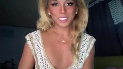 Snapshot of cockprincess_dianna chatting on 01/01/25, 03:24 PrincessDianna IslandGirl CUMSHOW in PVT and PASSWORDSHOW online show from 01/01/25, 03:24