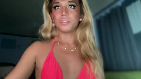 Snapshot of cockprincess_dianna chatting on 01/10/25, 07:11 PrincessDianna IslandGirl CUMSHOW in PVT and PASSWORDSHOW online show from 01/10/25, 07:11