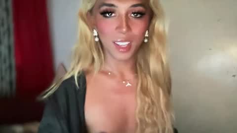 Snapshot of cockprincess_dianna chatting on 01/26/25, 05:02 PrincessDianna IslandGirl CUMSHOW in PVT and PASSWORDSHOW online show from 01/26/25, 05:02