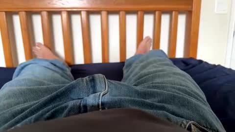 cocky_pirate22 online show from 10/23/25, 04:06