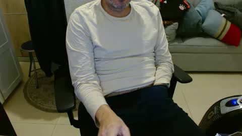 cockydude31 online show from 12/21/25, 03:24