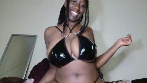 cocoalush9819 online show from 05/20/26, 02:18