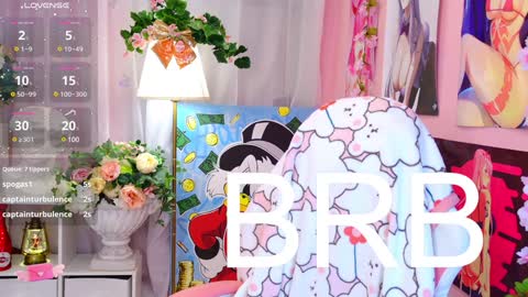 Snapshot of coconut_mia chatting on 12/26/24, 12:03 Mia online show from 12/26/24, 12:03