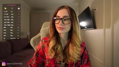 Anna online show from 10/06/25, 04:48