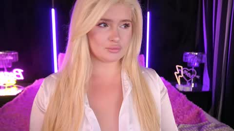 Snapshot of cocosecretss chatting on 03/10/25, 07:21 onlyfans amyleyy online show from 03/10/25, 07:21