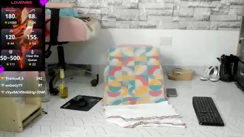 Snapshot of coffee_hot chatting on 06/22/26, 03:25 laurita online show from 06/22/26, 03:25