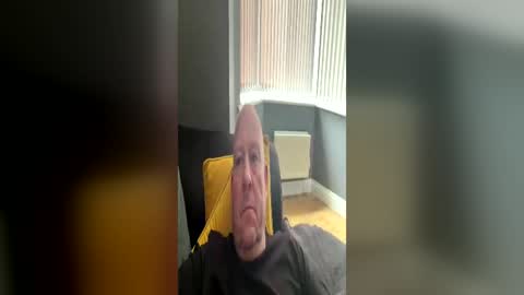 col4nows online show from 06/12/26, 11:31