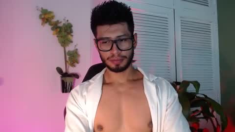 Snapshot of colby_smit chatting on 09/22/25, 08:11 Colby online show from 09/22/25, 08:11