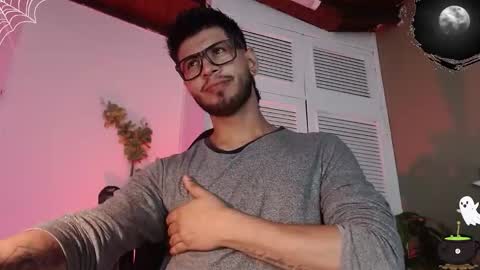 Snapshot of colby_smit chatting on 10/21/25, 07:03 Colby online show from 10/21/25, 07:03