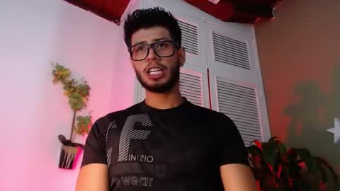 Snapshot of colby_smit chatting on 11/07/25, 07:03 Colby online show from 11/07/25, 07:03