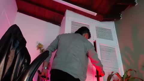 Snapshot of colby_smit chatting on 12/01/25, 07:19 Colby online show from 12/01/25, 07:19