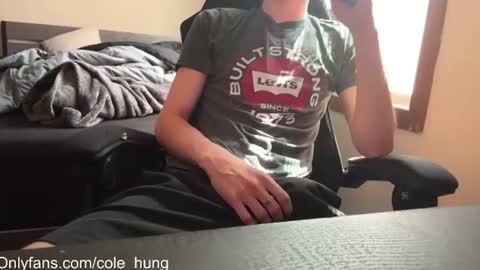 cole_hung online show from 07/20/26, 08:00