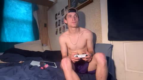 Snapshot of coleeen67 chatting on 10/31/25, 04:19 coleeen67 online show from 10/31/25, 04:19