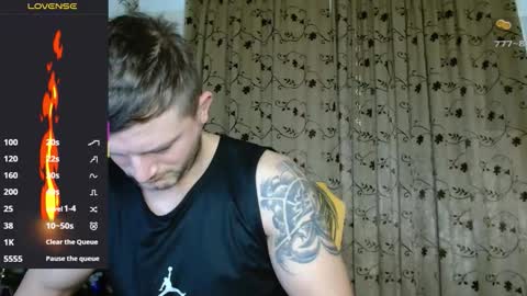 colin hopex  online show from 12/04/25, 10:57