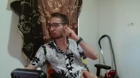 colin hopex  online show from 06/13/26, 07:17