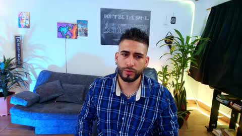 Snapshot of colin_stone chatting on 02/06/26, 12:41 colin_stone online show from 02/06/26, 12:41