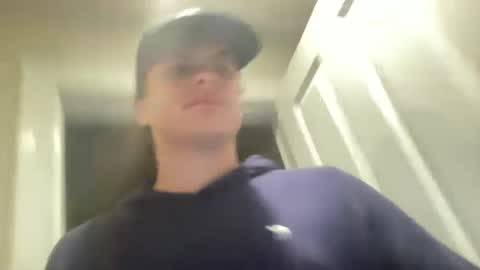 Snapshot of college27816672 chatting on 10/11/25, 05:50 college27816672 online show from 10/11/25, 05:50