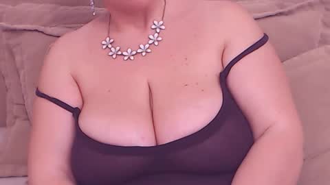 Maddison online show from 01/02/25, 04:24