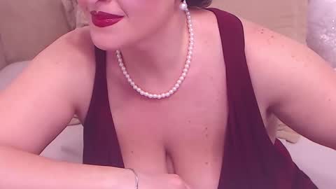 Maddison online show from 02/20/25, 01:57