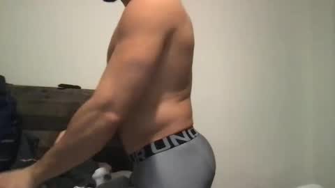 collegeboy3118 online show from 01/09/25, 01:18