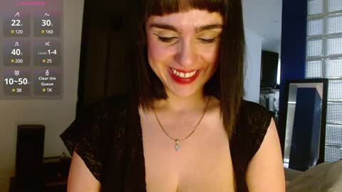 Collette online show from 12/15/24, 12:38