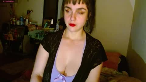 Snapshot of collette_beaufoy chatting on 10/11/25, 06:34 Collette online show from 10/11/25, 06:34