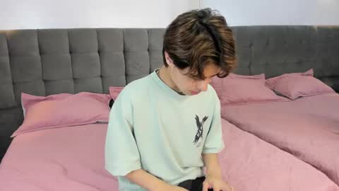 collinstone online show from 12/28/24, 07:54