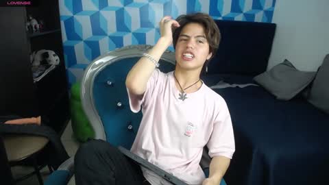 collinstone online show from 01/27/25, 11:00