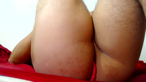 Snapshot of colombian_monster_cock chatting on 12/09/24, 05:30 camilo online show from 12/09/24, 05:30