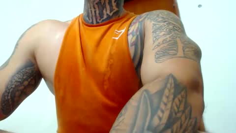 Snapshot of colombian_monster_cock chatting on 12/20/24, 10:54 camilo online show from 12/20/24, 10:54