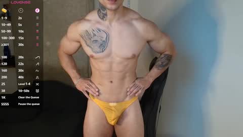 Snapshot of colombianmuscle8 chatting on 10/03/25, 01:57 colombianmuscle8 online show from 10/03/25, 01:57