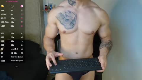 colombianmuscle8 online show from 11/12/25, 04:13