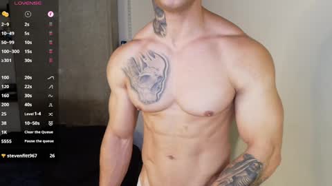 colombianmuscle8 online show from 05/23/26, 03:49